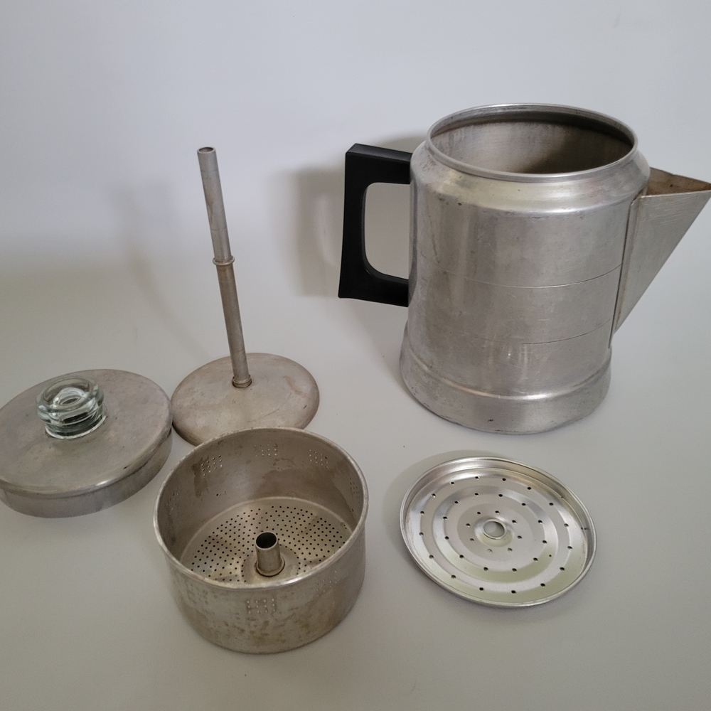 Vintage Comet Coffee Pot Perkulater 7 Cups -complete